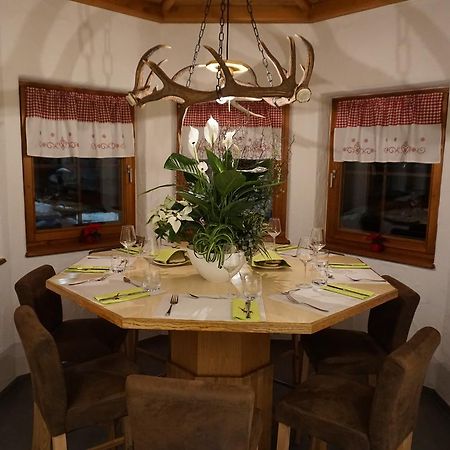 Pension Gasthaus Zur Schmiede Dachsberg im Schwarzwald Buitenkant foto